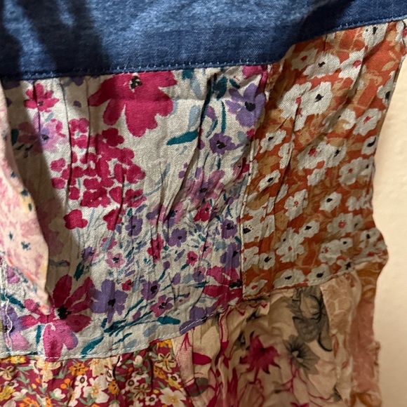 Floral Patchwork Denim Skirt​ - Picture 8 of 14